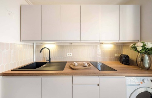 Arsenal Apartment | Le marais fully refurnished flat with lift