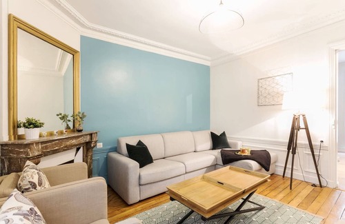 Quartier du Mail Apartment | Le Marais - Rue Montorgueil Area Stylish 1BR Flat
