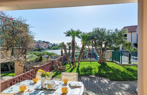 Piani-Ciapin Apartment | Le Margherite (SLR264) by Interhome
