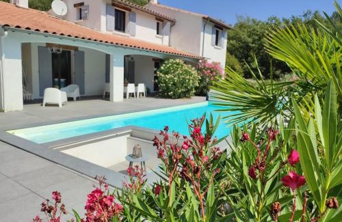 Saint-Ferreol-Trente-Pas Villa | Le Mas des Doux Instants