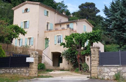 Ales Apartment | Le Mas de Trépeloup
