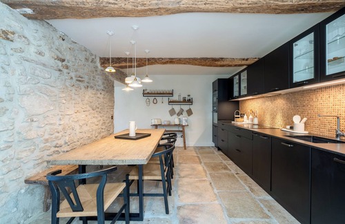 Gordes Other | Le Mas Ohana | Authentic hamlet farmhouse in Gordes