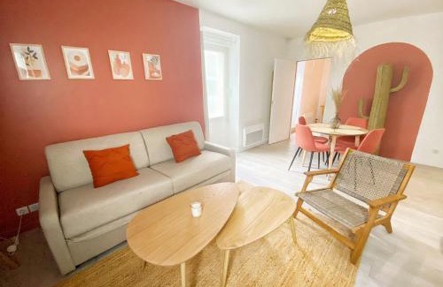 Les Brouzils Apartment | Le Mexico - hyper centre & parking