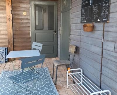 Saint-Illide Bed & Breakfast | Le Miraillet, chambre hôte