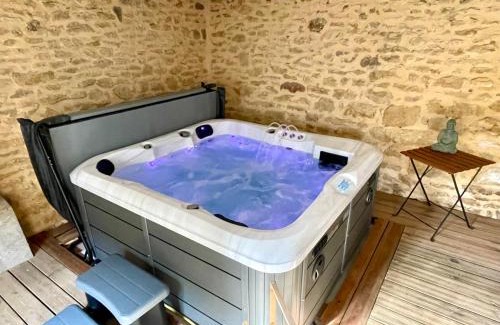 Archignac House | Le Moulin Aux Ans