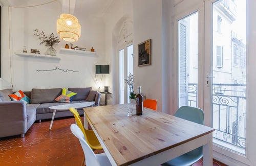 Hotel-de-Ville Apartment | Le Moulin · Charmant appartement dans le Panier