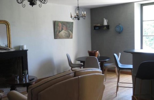 Benassay House | Le Moulin de l'Etang