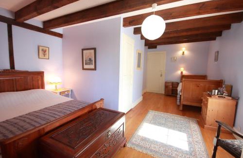 Pensol Bed & Breakfast | Le Moulin de Pensol - Bed and Breakfast