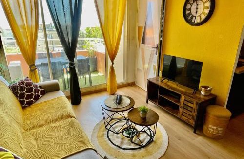 Frontignan Apartment | Le Nautica Plage T2 climatisé en bord de mer