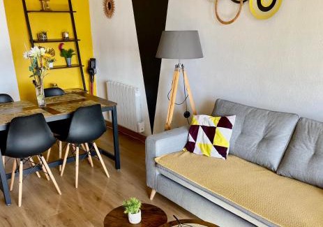 Frontignan Apartment | Le Nautica Plage T2 climatisé en bord de mer
