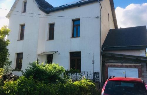 Tintigny House | Le nichoir d’hirondelles