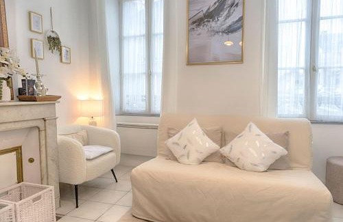 Saint-Vincent Apartment | Le Nid Cosy -Au Cœur d'Orléans