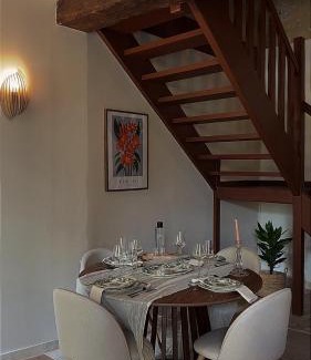Mensignac House | Le Nid Des Prés Gîtes & Spa