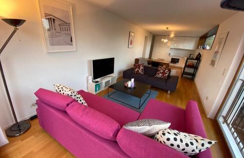 Perroy Apartment | Le Onze Soixante Six Duplex très ensoleillé