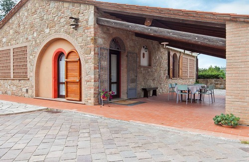 Peccioli House | Le Palaie - 'Fienile' by Interhome