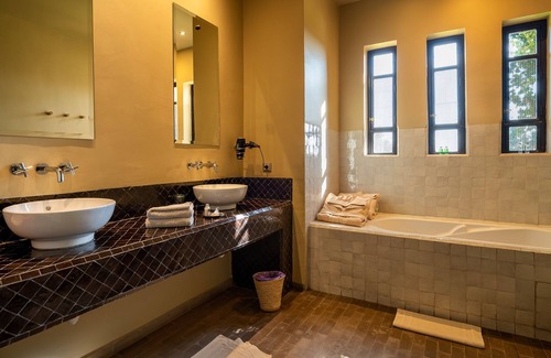 Oumnass Bed & Breakfast | Le Palais Paysan