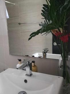 General Trias Apartment | Le Palis Suite