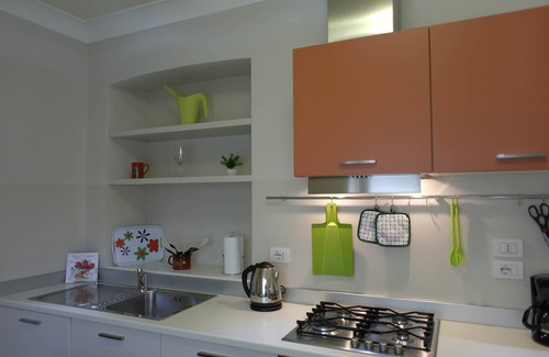 Lucca Historical Center Apartment | LE PALME Centro Storico - Refined, elegant, with AC, private lift and wifi