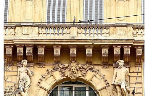 Les Grands Carmes Apartment | Le Panier Duplex Indus -Climatisation- 5 Min Vieux Port