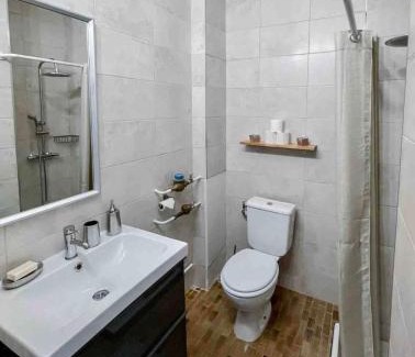 Quartier Exposition-Bajatiere Apartment | Le Perrot - Chavant/Centre-ville