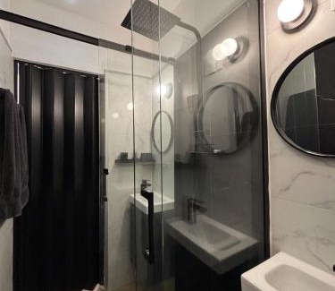 La Celle-sous-Gouzon Apartment | Le petit boudoir de Beziers
