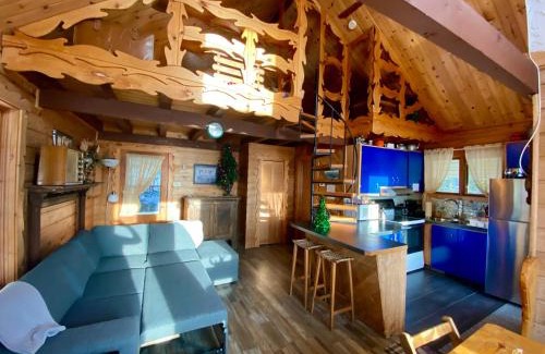 Sainte-Marguerite-du-Lac-Masson Ski Chalet | Le petit chalet sur le lac