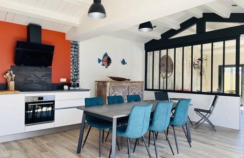 Le Bois-Plage-en-Re House | LE Petit Clos Simonette