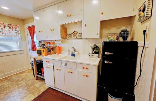 Woodland Heights Apartment | Le Petit french chateau
