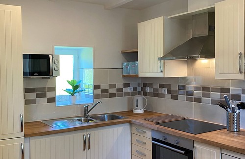 (le) Mesnil Hue House | Le Petit Maison - La Relierie