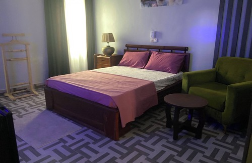 Abomey-Calavi Apartment | le petit manoir