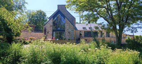 Ploudalmezeau House | le petit moulin de Kerloroc