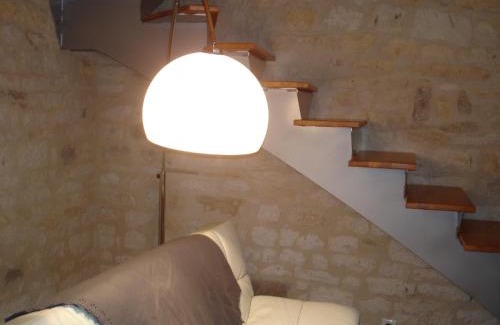 Virac House | Le pigeonnier