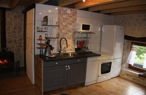 Chanaz Apartment | Le Portougais, chalet à Chanaz, la petite Venise savoyarde