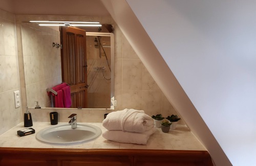 Fauguernon Bed & Breakfast | Le pré aux biches