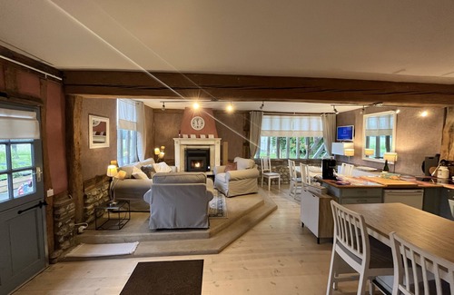 Beuzeville Cottage | LE PRESSOIR DE LA BULTERIE * - 120 m² Warm, authentic cottage