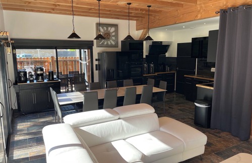 Villy-en-Trodes House | Le Prestige des Lacs Chalet close to the lakes, the Oriental Forest and Nigloland
