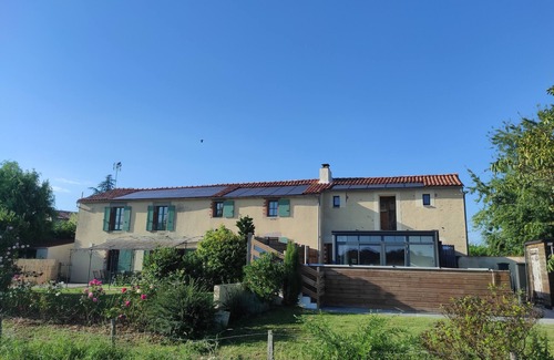 Montournais House | Le Refuge de L'artiste