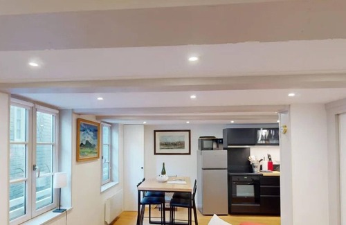 Honfleur Apartment | Le Repère de Popeye | Beautiful Apartment | Honfleur | 4 Guests