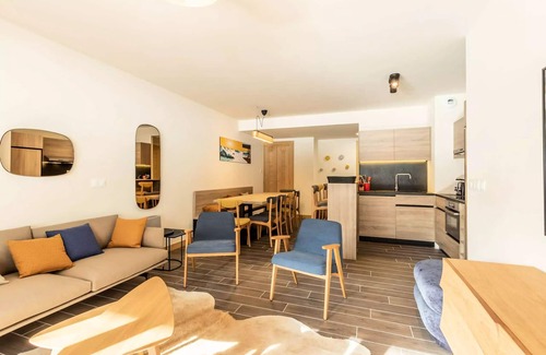 Arc-1600 Apartment | Le Ridge Residence - RIDGE 301