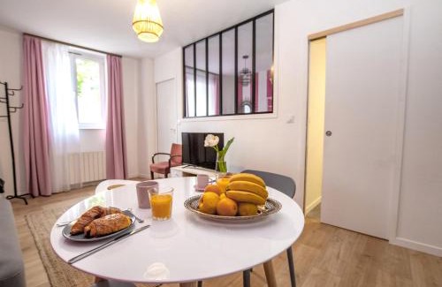 North district Apartment | Le Rose Bonbon