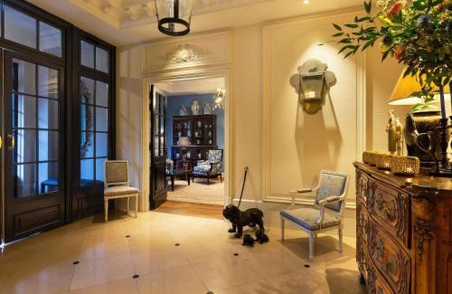 Bellecour - Hotel Dieu Hotel | Le Royal Hotel Lyon - MGallery Collection