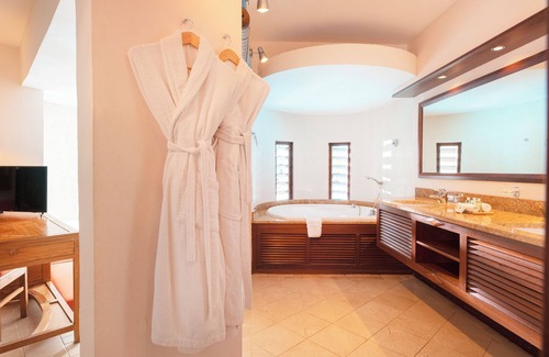 Boucan Canot Hotel | Le Saint Alexis