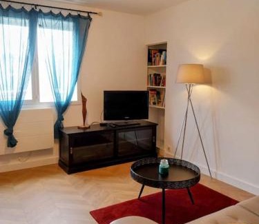 Tarbes Apartment | Le Saint Jean - 2 chambres - centre ville