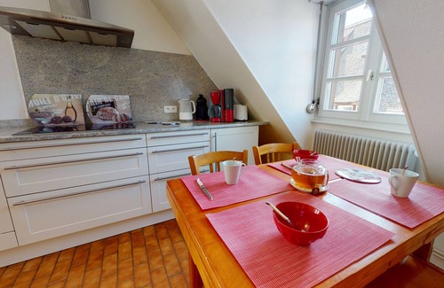 Colmar Centre Ville Apartment | le saphir 1 free parking city center 3br 2bt