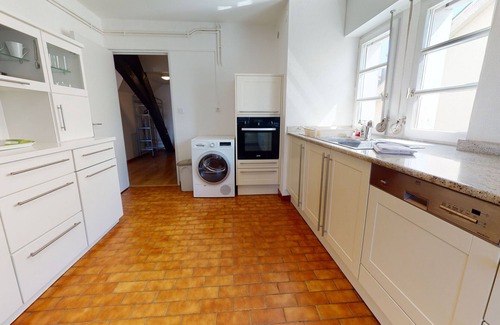 Colmar Centre Ville Apartment | le saphir 1 free parking city center 3br 2bt