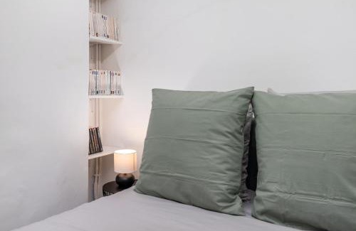 Lyon City Centre Apartment | Le Savoir