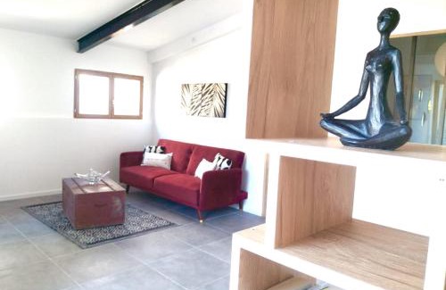 Marsillargues Bed & Breakfast | Le Temps d'une Parenthèse Chambre d'hôte en Camargue wifi piscine Clim