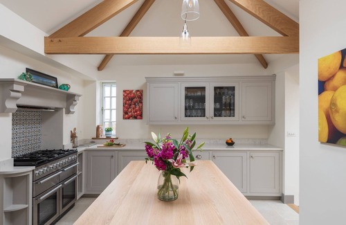 Salcombe House | Le Temps Perdu - a house that sleeps 12 guests in 6 bedrooms