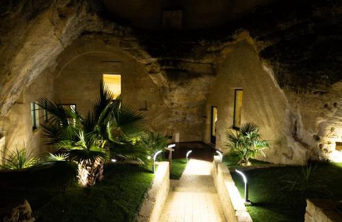 Doue-la-Fontaine Apartment | Le temps suspendu, Nuit sous la roche & jacuzzi