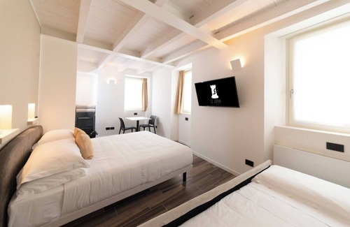 Lovere Old Town Bed & Breakfast | LE TORRI